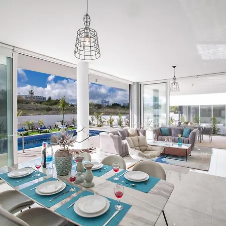 Olivine 3 Bedroom Villas Protaras Exterior photo